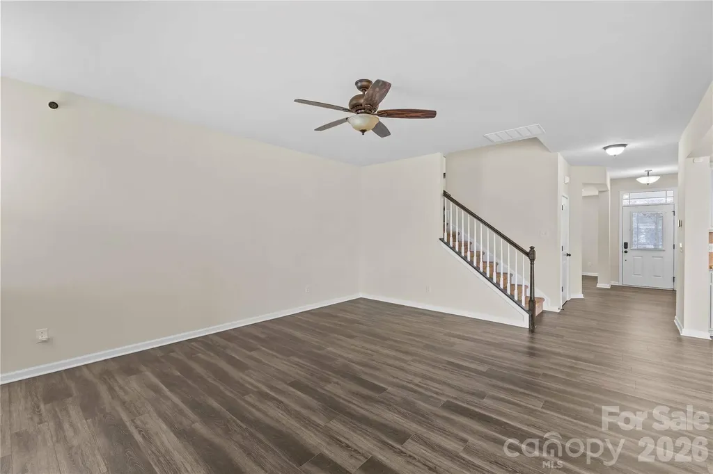 7512 Meridale Forest Drive Charlotte NC 28269