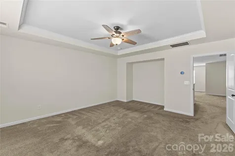 7512 Meridale Forest Drive Charlotte NC 28269