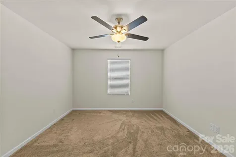 7512 Meridale Forest Drive Charlotte NC 28269