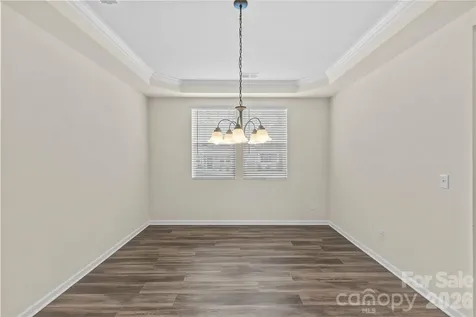 7512 Meridale Forest Drive Charlotte NC 28269