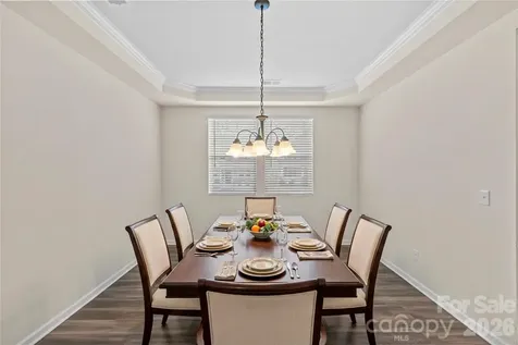 7512 Meridale Forest Drive Charlotte NC 28269