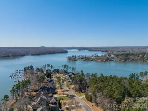 1521 Reflection Pointe Boulevard Belmont NC 28012