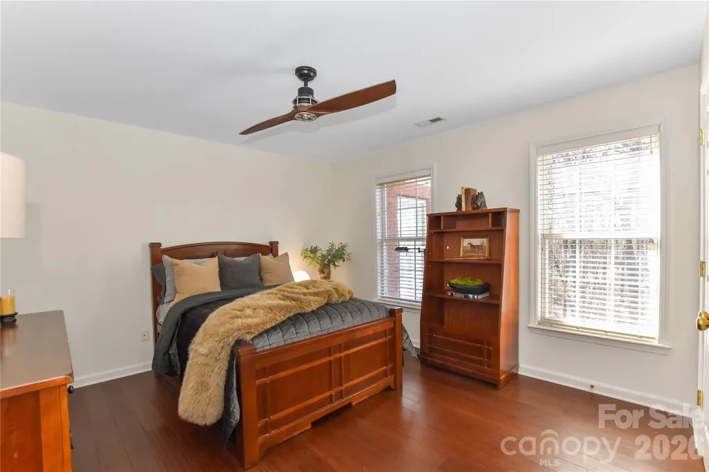 8127 Grahamson Lane Charlotte NC 28269