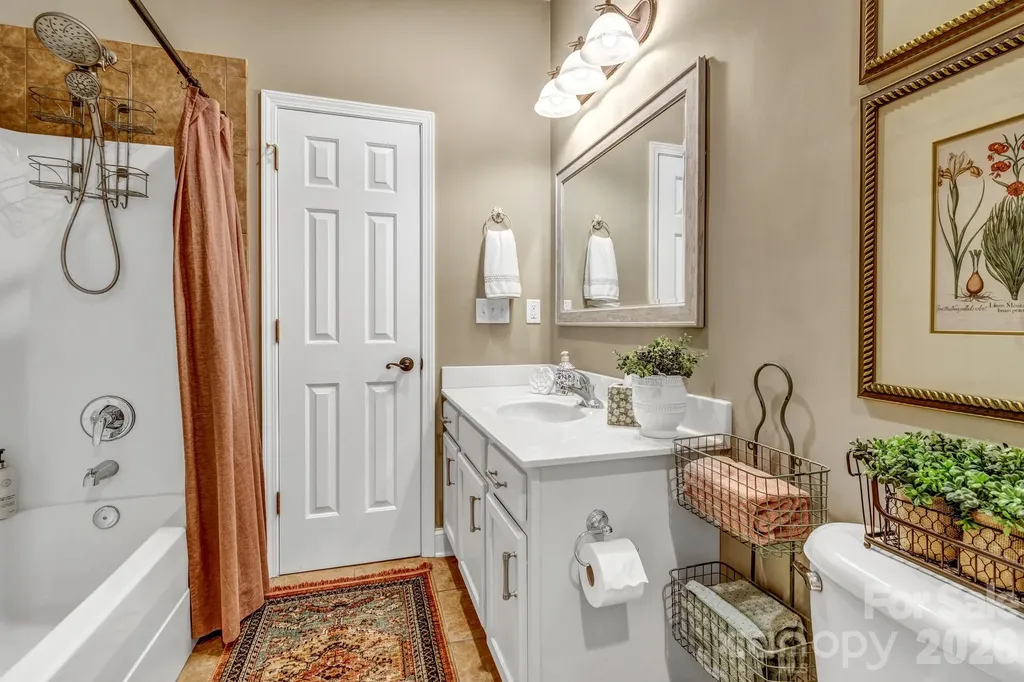 25 Union Chapel Road Weaverville NC 28787