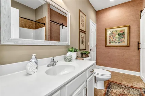 25 Union Chapel Road Weaverville NC 28787