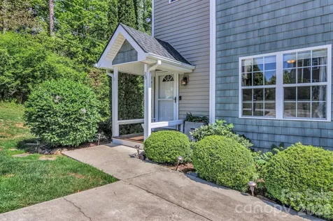 25 Union Chapel Road Weaverville NC 28787