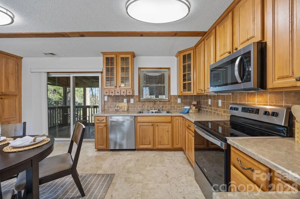 4278 Harbor Lane Sherrills Ford NC 28673