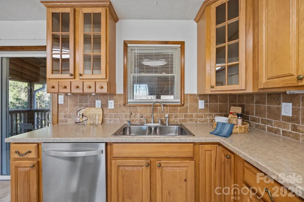4278 Harbor Lane Sherrills Ford NC 28673