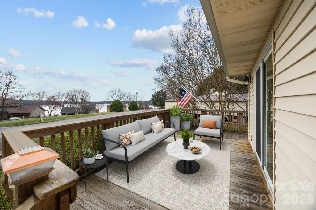 4278 Harbor Lane Sherrills Ford NC 28673