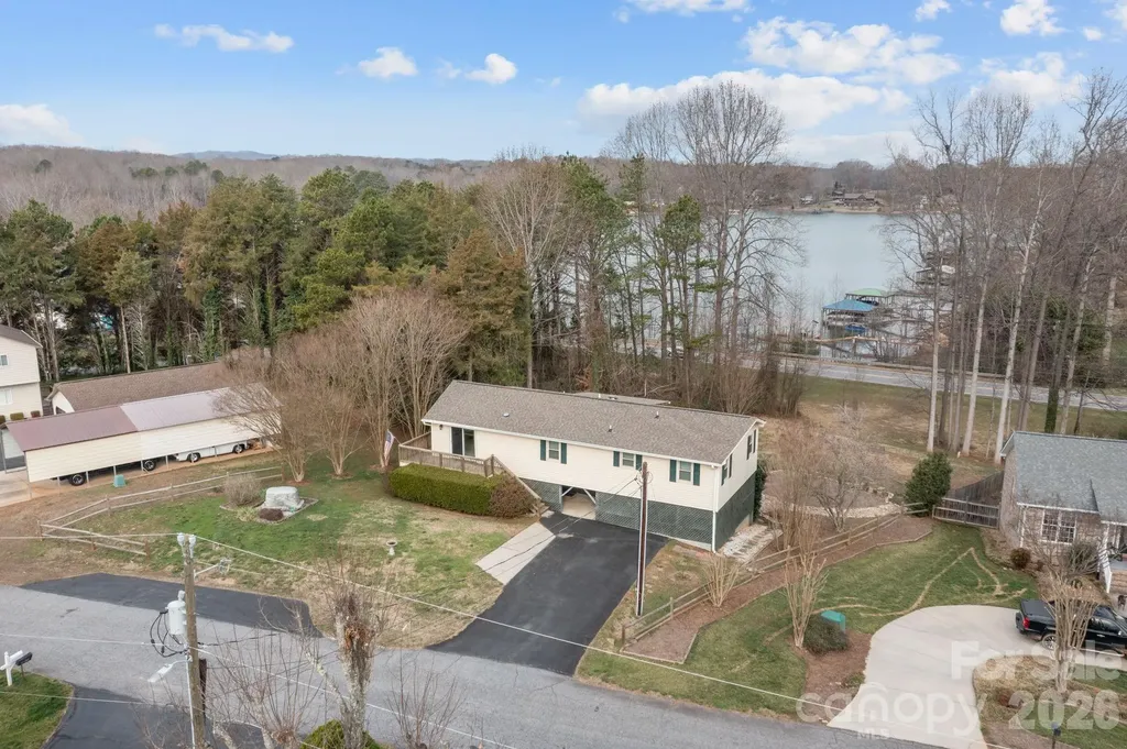 4278 Harbor Lane Sherrills Ford NC 28673