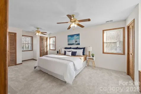 4278 Harbor Lane Sherrills Ford NC 28673