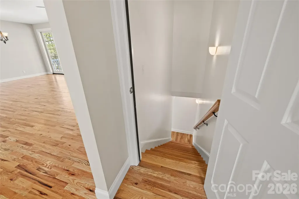 490 Mapleton Lane Columbus NC 28722
