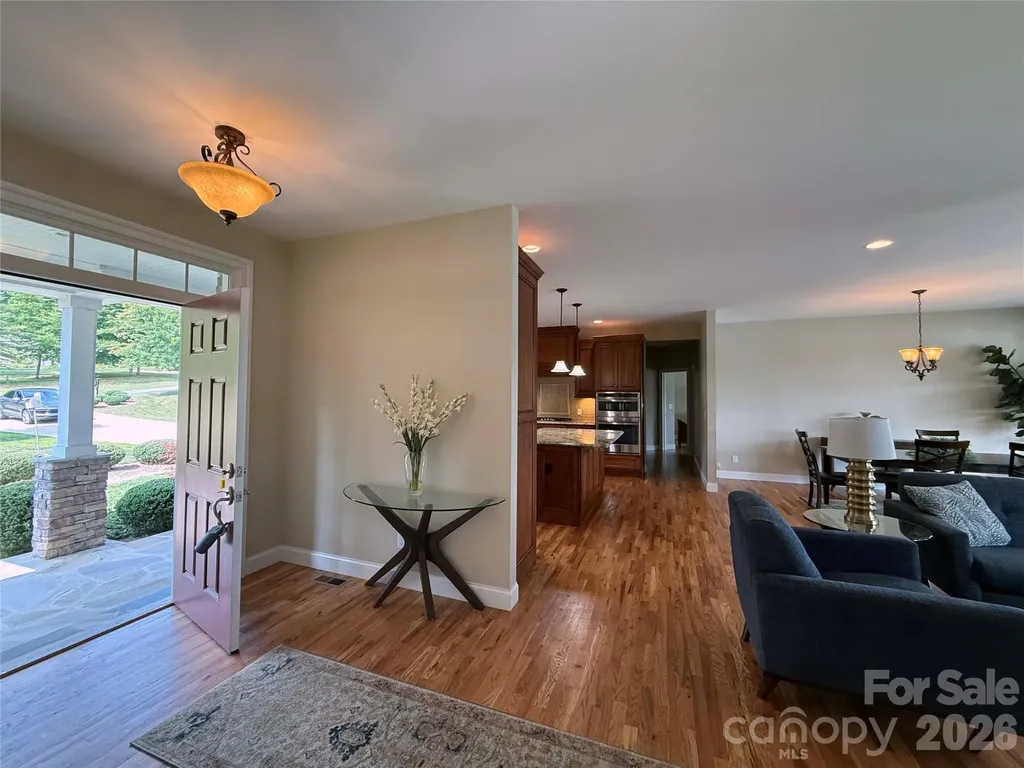 490 Mapleton Lane Columbus NC 28722