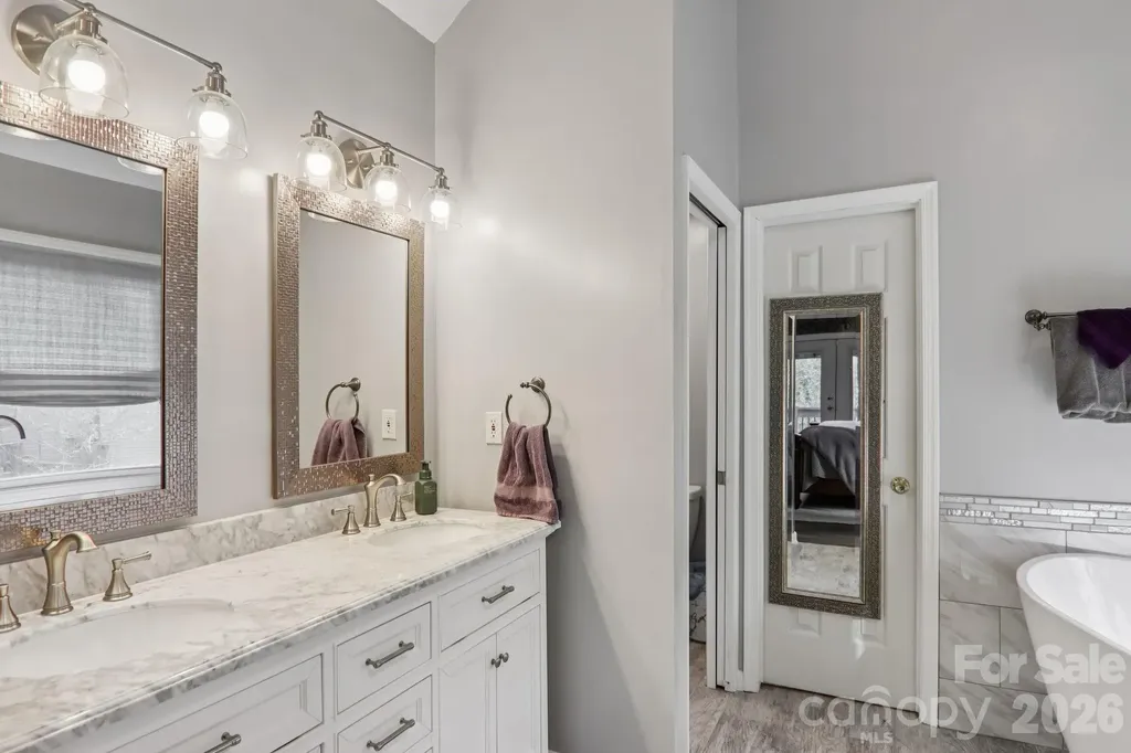 741 Zelda Court Hendersonville NC 28792