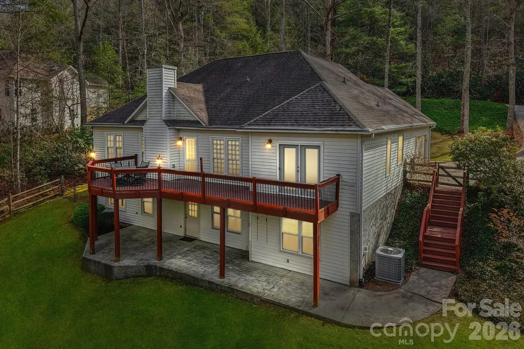 741 Zelda Court Hendersonville NC 28792