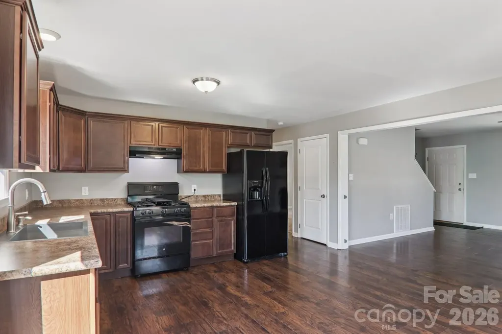 751 Hutch Mountain Road Fletcher NC 28732