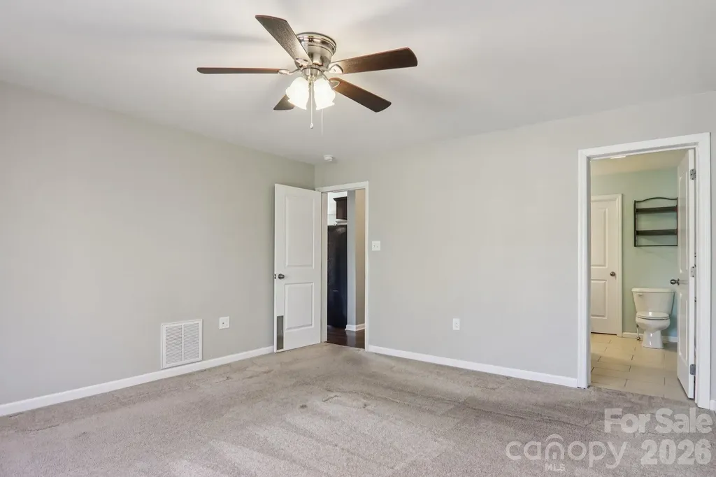 751 Hutch Mountain Road Fletcher NC 28732