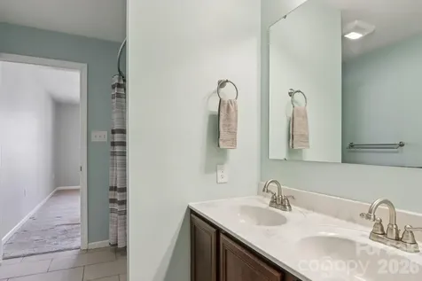 751 Hutch Mountain Road Fletcher NC 28732