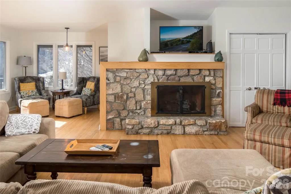 1628 Skyland Drive Seven Devils NC 28604
