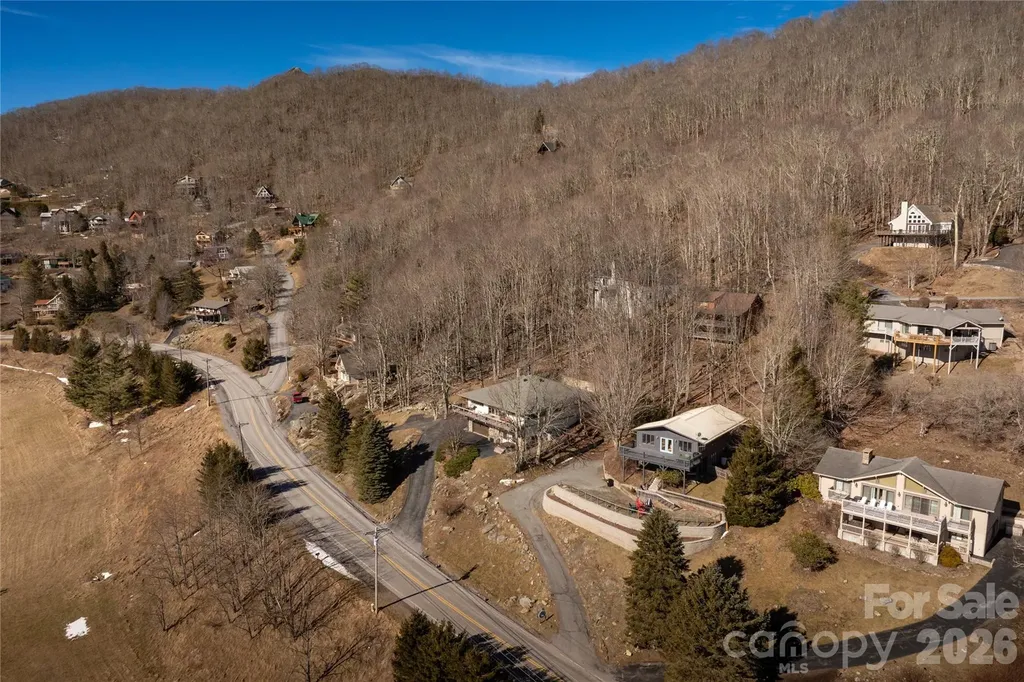 1628 Skyland Drive Seven Devils NC 28604