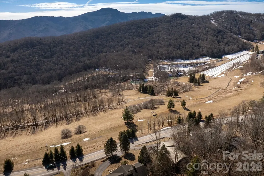 1628 Skyland Drive Seven Devils NC 28604