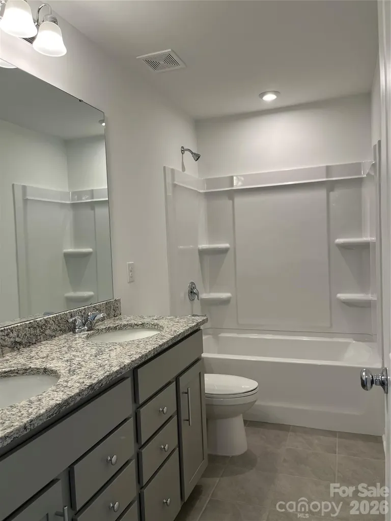 12121 Bradshaw Court Charlotte NC 28278