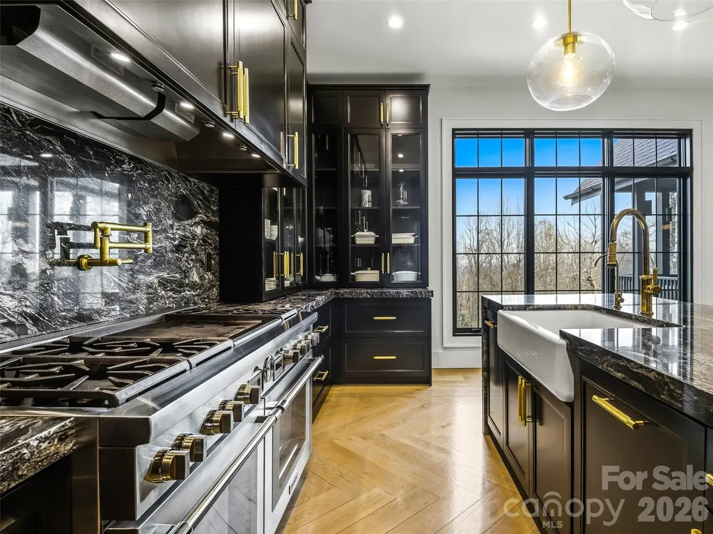 241 Tower Circle Hendersonville NC 28739
