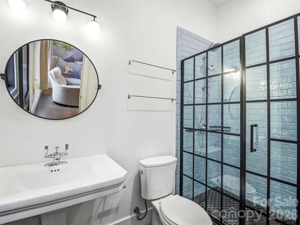 241 Tower Circle Laurel Park NC 28739