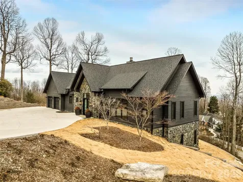 241 Tower Circle Hendersonville NC 28739