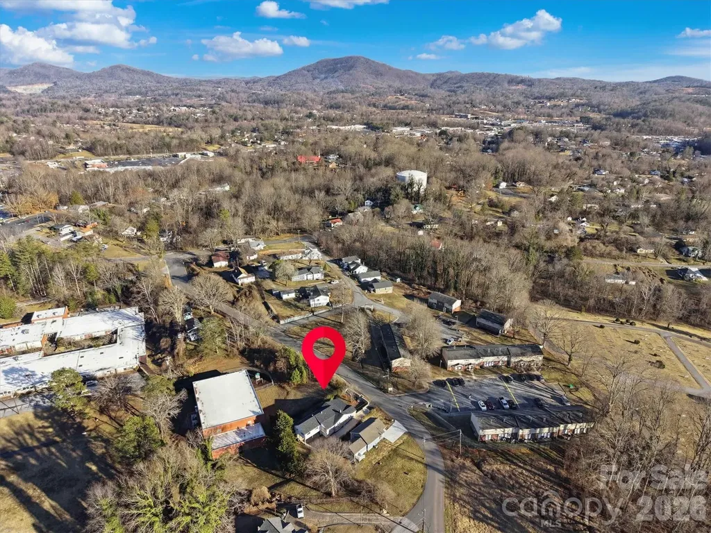 330 Harrington Street NW Lenoir NC 28645