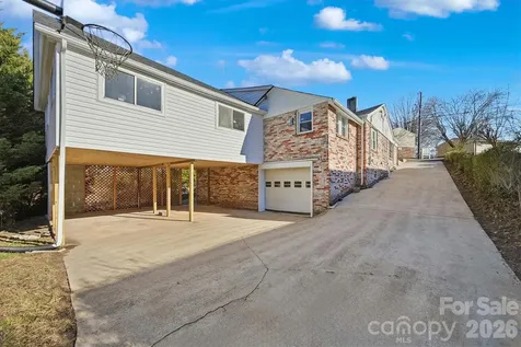 330 Harrington Street NW Lenoir NC 28645
