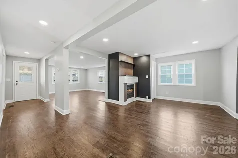 330 Harrington Street NW Lenoir NC 28645