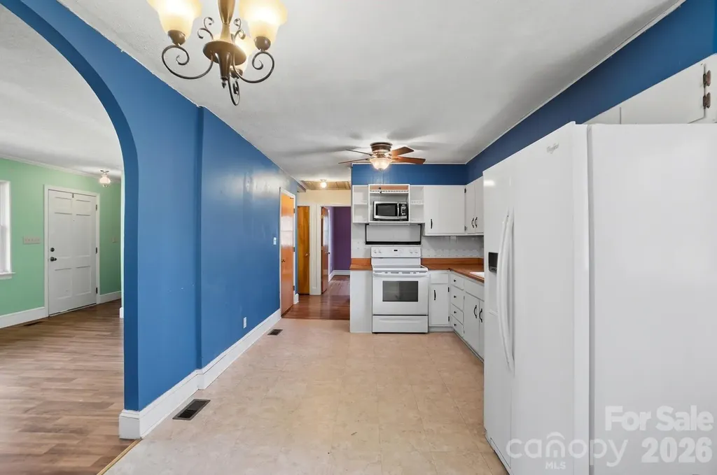 10608 Glenmac Road Charlotte NC 28215