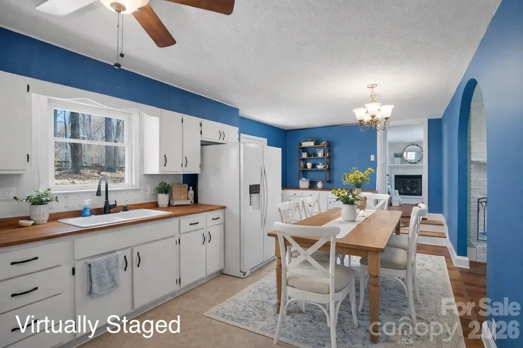 10608 Glenmac Road Charlotte NC 28215