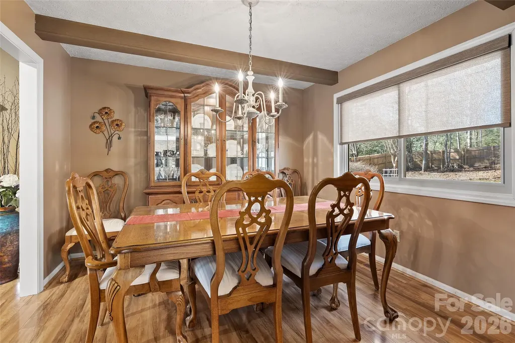 3017 Chestnut Tree Road Hendersonville NC 28792
