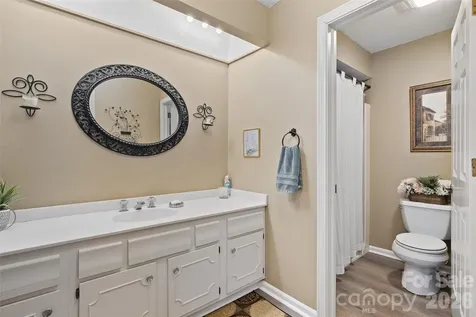 3017 Chestnut Tree Road Hendersonville NC 28792