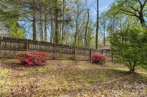 3017 Chestnut Tree Road Hendersonville NC 28792