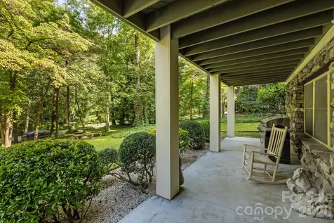 3017 Chestnut Tree Road Hendersonville NC 28792