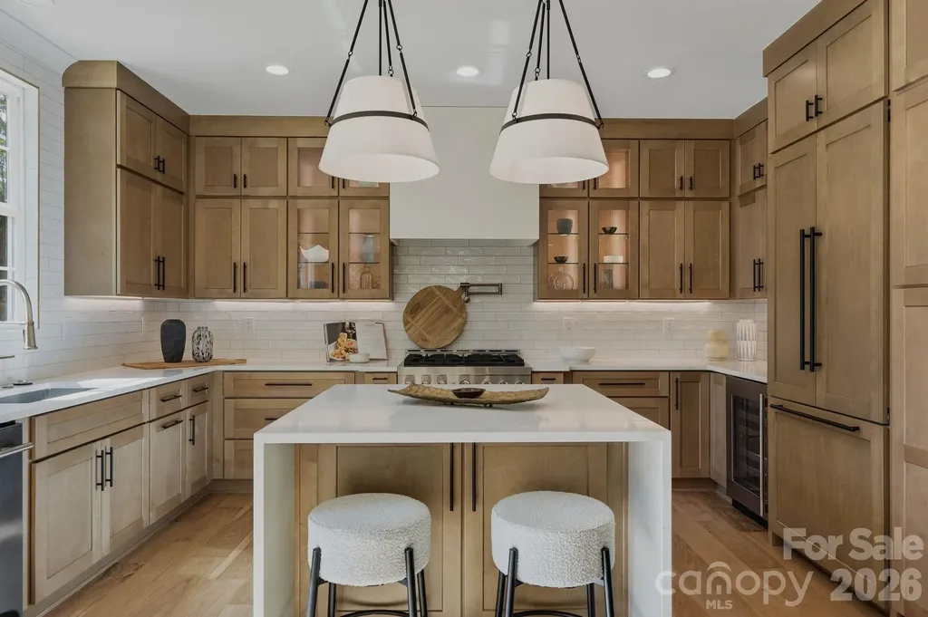 1637 Longfellow Street Charlotte NC 28205
