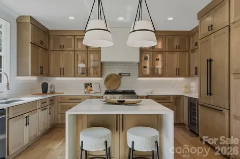 1637 Longfellow Street Charlotte NC 28205