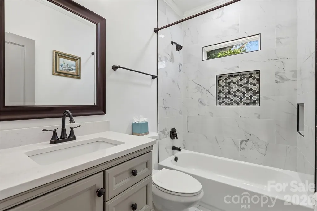 2224 Weyland Avenue Charlotte NC 28208