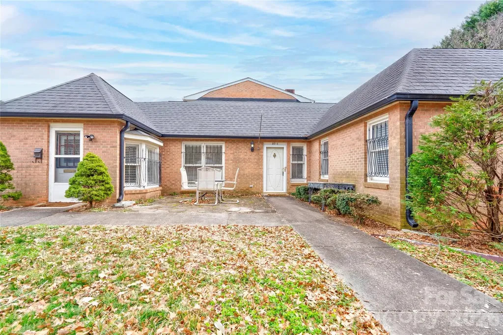 97-1 Edgemont Avenue Shelby NC 28150