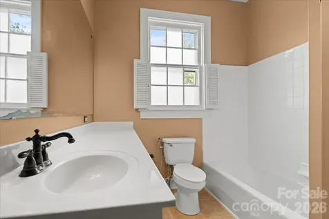 310 Kershaw Street Cheraw SC 29520