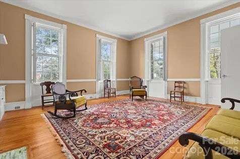 310 Kershaw Street Cheraw SC 29520