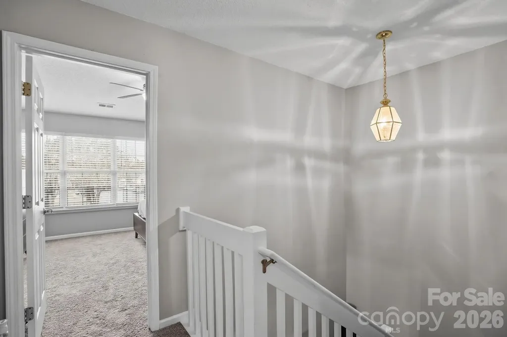 12350 Hennigan Place Lane Charlotte NC 28214