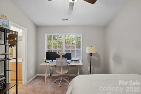 12350 Hennigan Place Lane Charlotte NC 28214