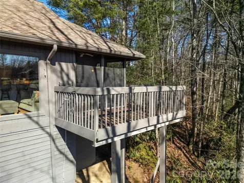 150 Racquet Club Villas Drive Sapphire NC 28774