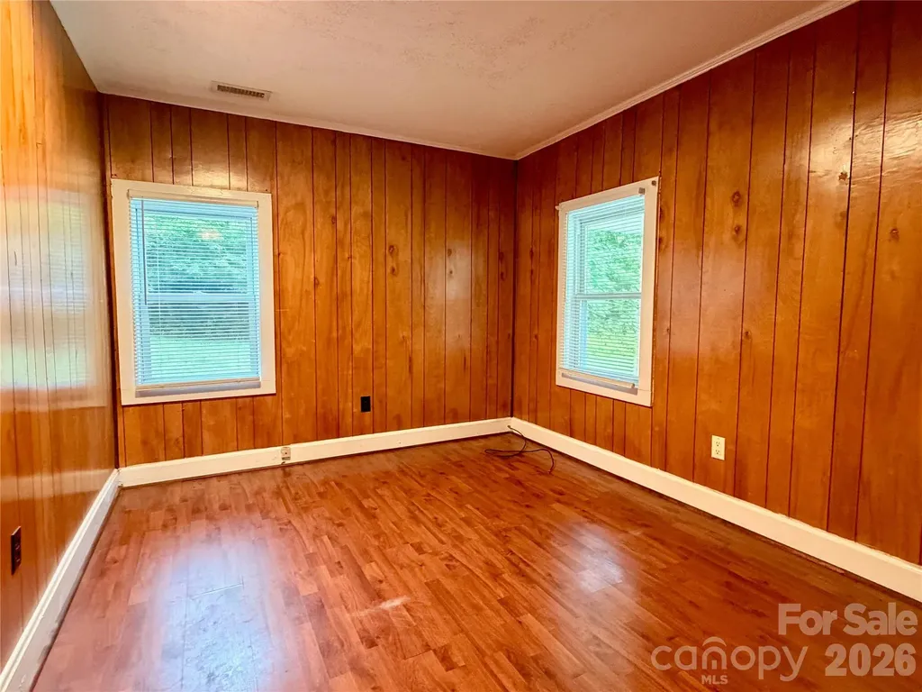 470 & 460 S Moose Road Mount Pleasant NC 28124