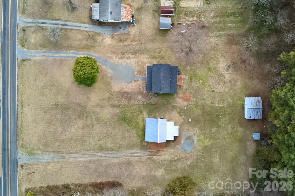 470 & 460 S Moose Road Mount Pleasant NC 28124