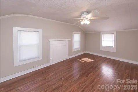 470 & 460 S Moose Road Mount Pleasant NC 28124
